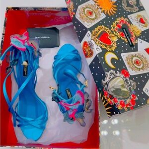 DOLCE & GABBANA
Blue Keira Butterfly Embellished Sandals